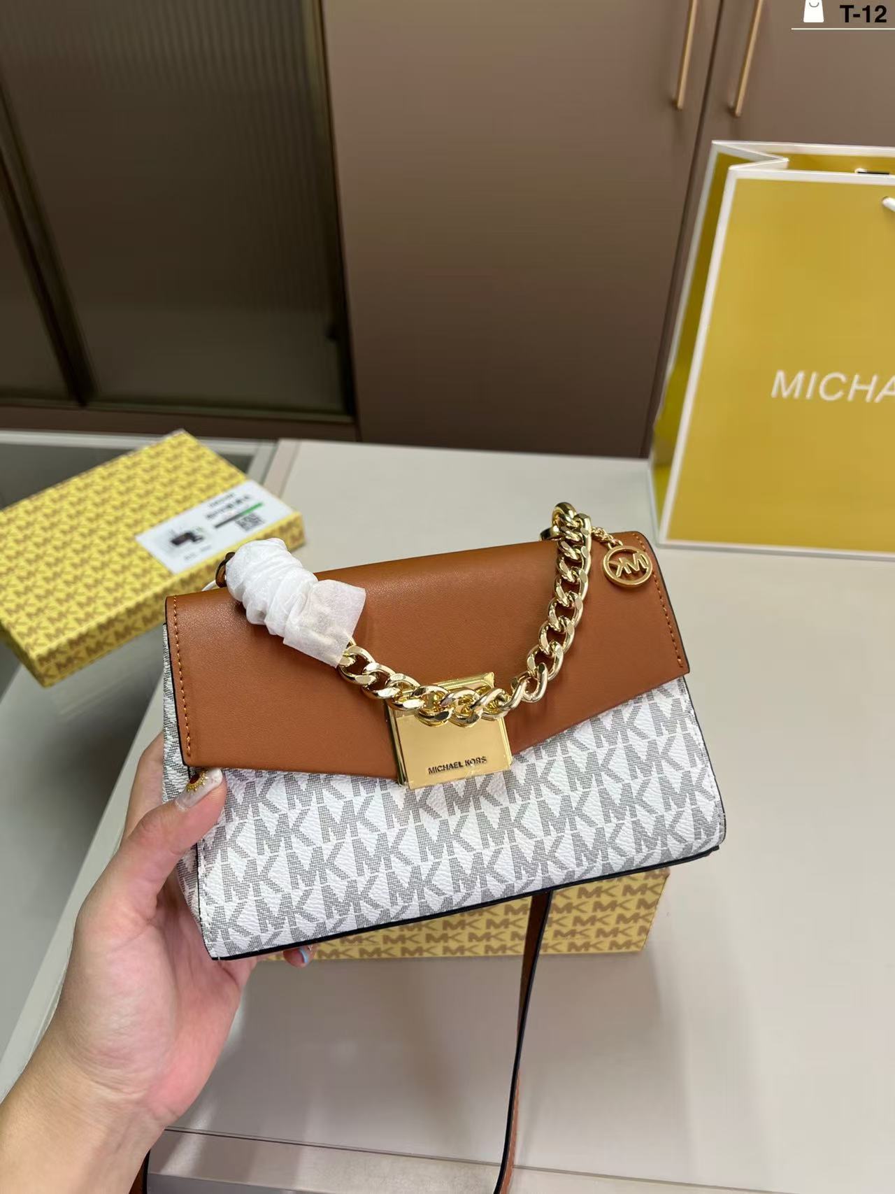 Travel Accessories Luxury Brands - حقيبة كتف نسائية فاخرة من مايكل