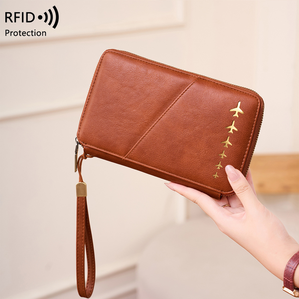محفظة جواز سفر عصرية بتصميم طا - مراجعة Passport Holder Rfid وسعره