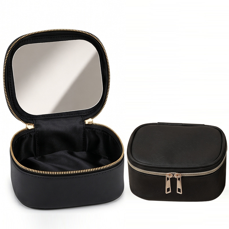 حقيبة مكياج جديدة لعام 2026 مع - مراجعة Travel Accessories Toiletries وسعره