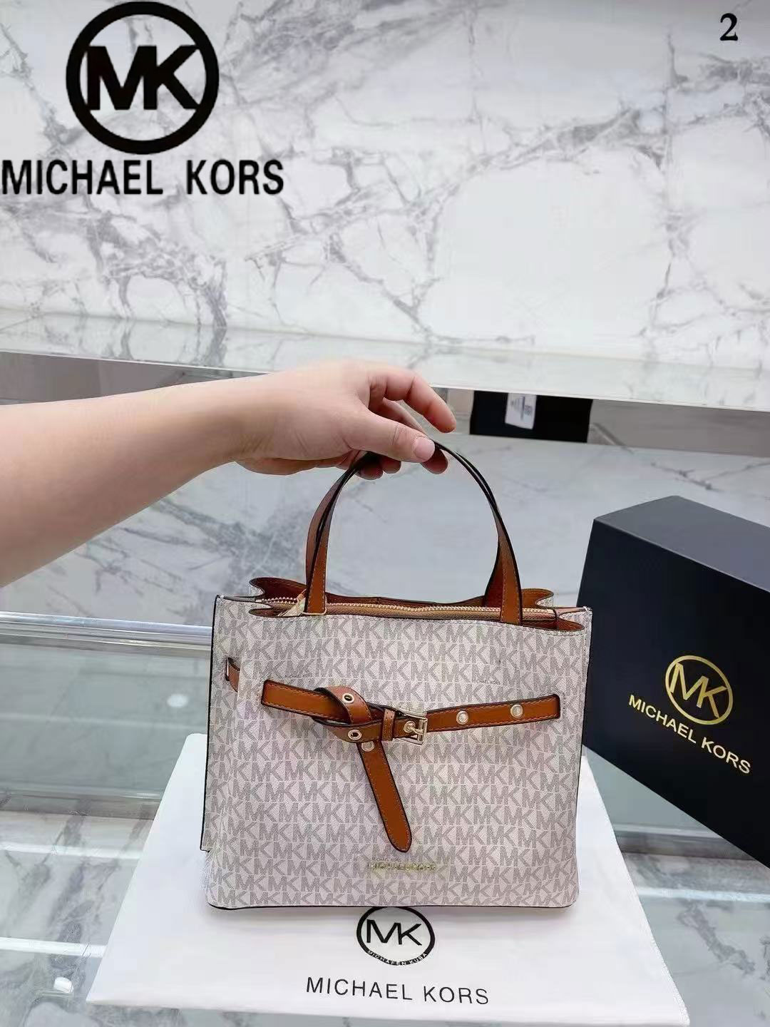 حقيبة يد نسائية جديدة تمامًا و - مراجعة Travel Accessories Luxury Brands وسعره